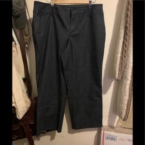 Capri (pantalon 3/4) Fashion Bug Taille 14 - Coupe Droite, Couleur Beige, Occasion En Très Bon état
